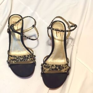 Mercer & Madison Black Shoes Size 6.5